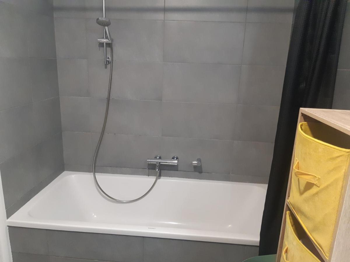 Appartement Proche Du Port De Bonifacio ボニファシオ エクステリア 写真